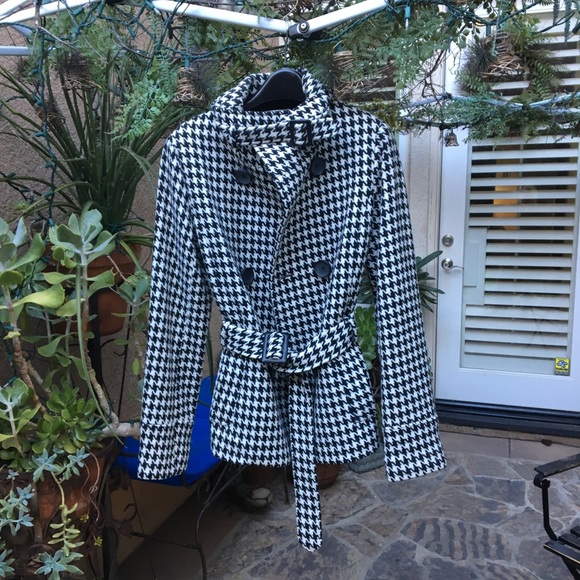 πΊππΊ Stunning Black & White Wool Coat - Picture 3 of 8